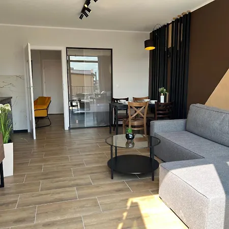 Party Avangarde Apartments City Center Леба Екстер'єр фото