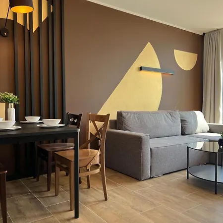 Party Avangarde Apartments City Center Леба Екстер'єр фото