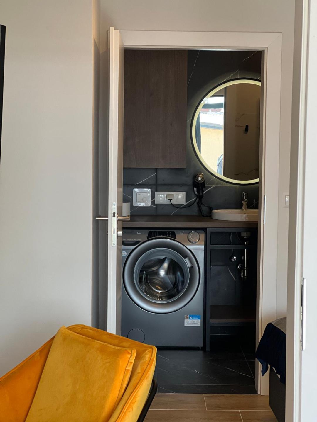 Party Avangarde City Center Apartment